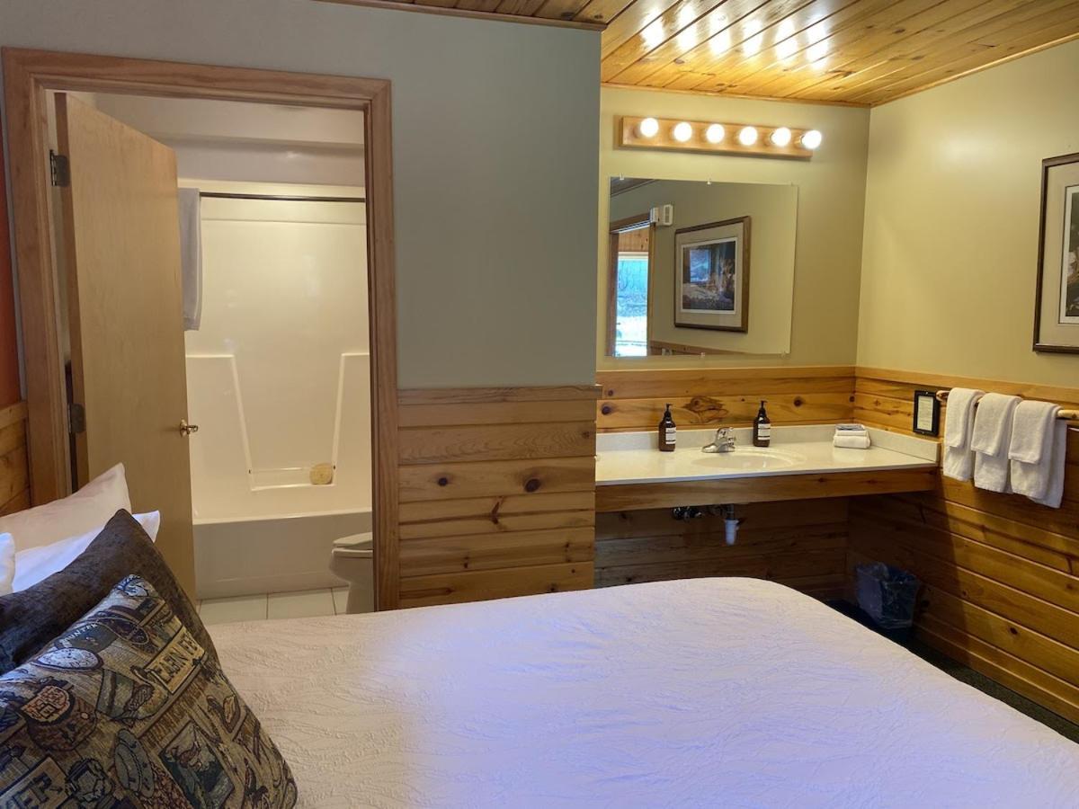 Gunflint Lodge Grand Marais Exterior foto